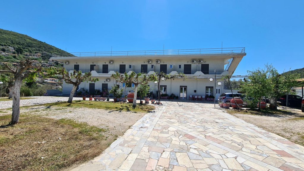 Lefkada Studios Amarandos
